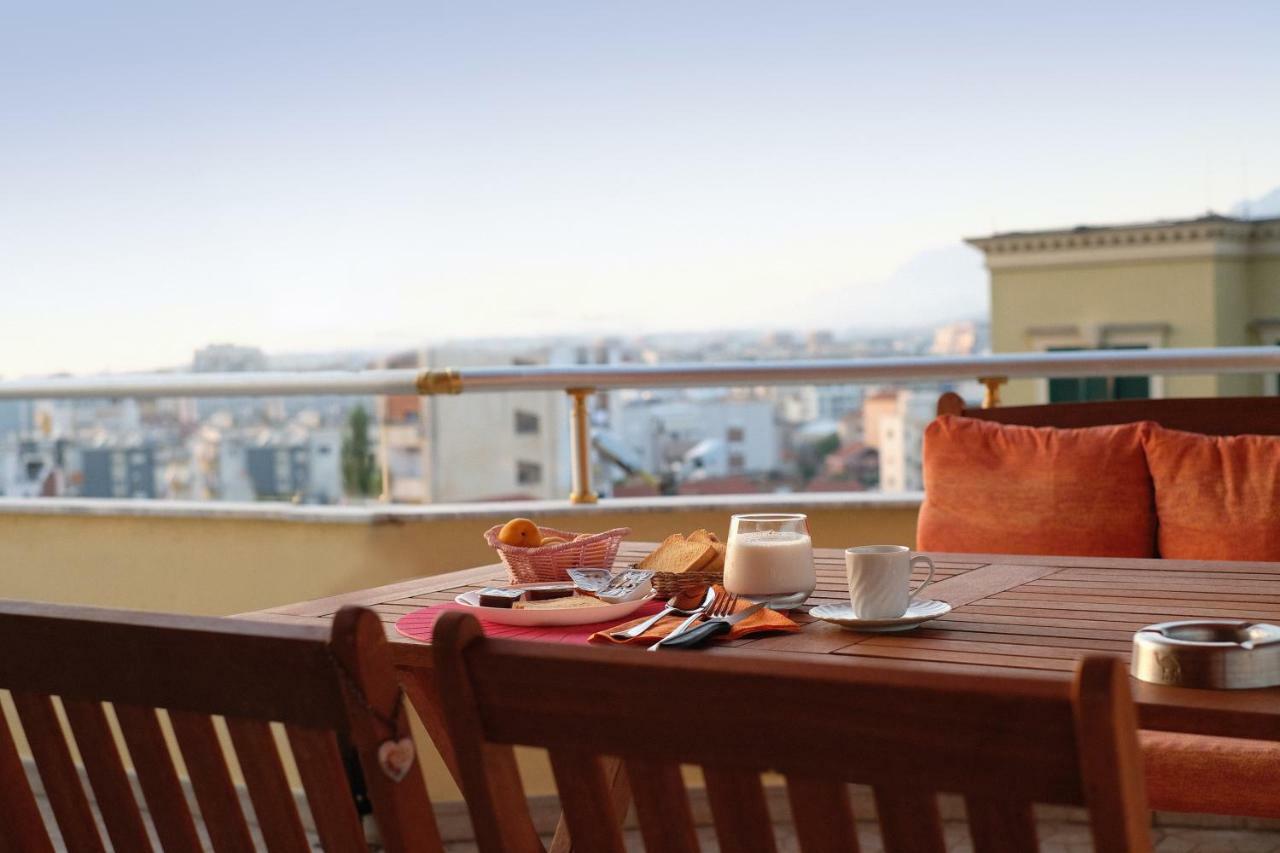 Friends Terrace * Tirana